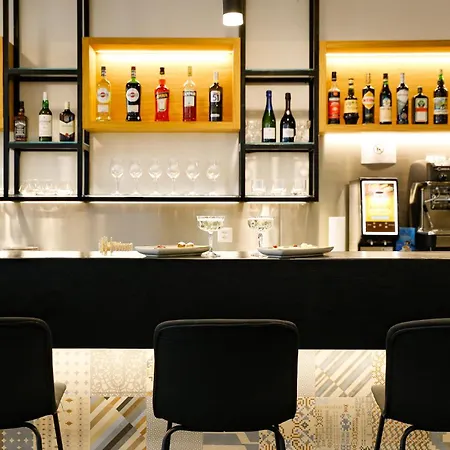 Boutique Piazza Grande - Easy Self Check-in Hotel