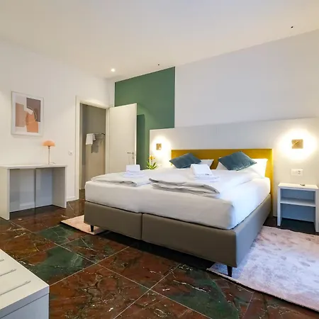 Готель Boutique Piazza Grande - Easy Self Check-in Локарно