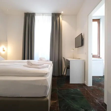 Boutique Piazza Grande - Easy Self Check-in * Локарно