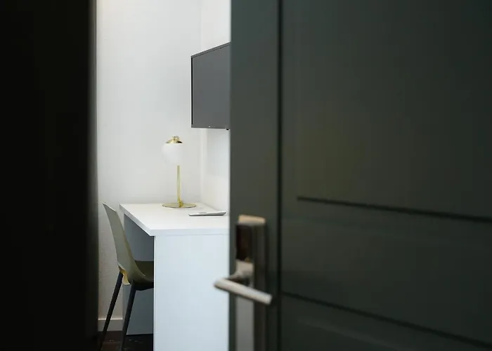 Boutique Piazza Grande - Easy Self Check-in 酒店 洛迦诺