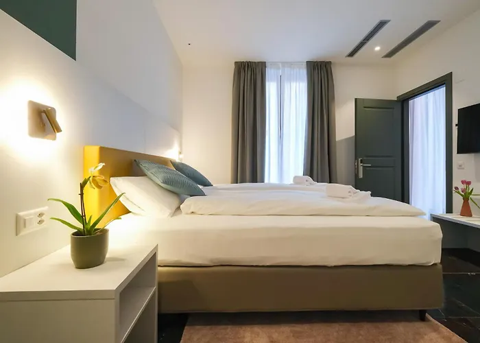 Boutique Piazza Grande Hotel *