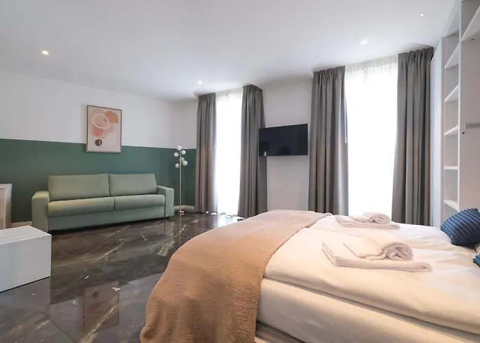 Boutique Piazza Grande *